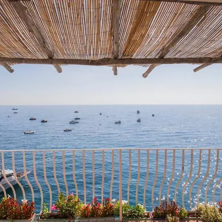 I Delfini House Апартаменты