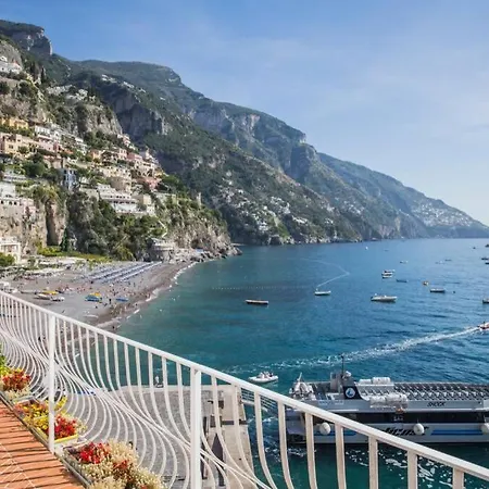 Apartman I Delfini House *